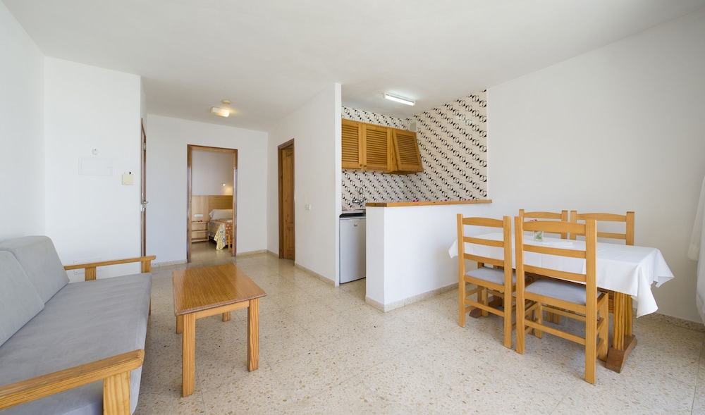Apartamento, 1 Dormitorio, Balcón