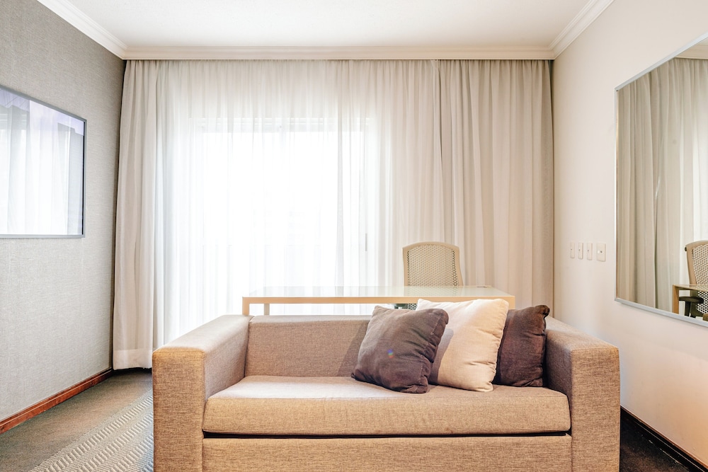 Junior Suite, 1 King Bed - Photo 7