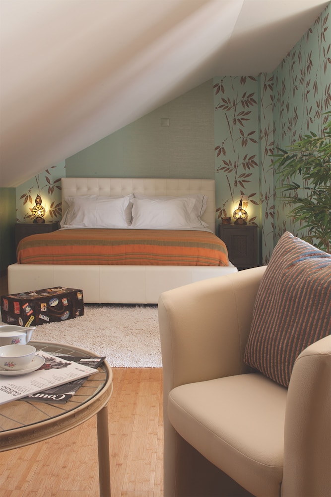 Suite (Bambu) photo 1