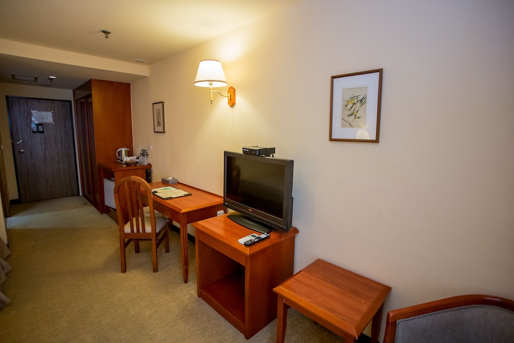 Standard Triple Room - Photo 11