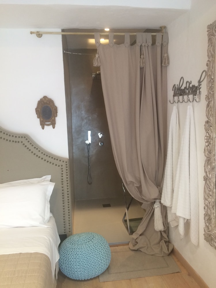 Panoramic Double Room, City View (Quarto Piano - Forth Floor)