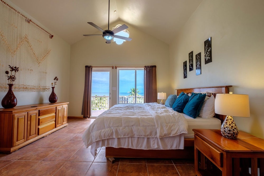 Royal Penthouse, 3 Bedrooms, Ocean View photo 1