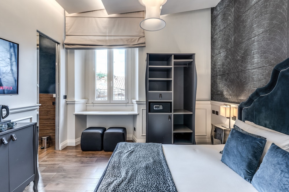Standard Double or Twin Room photo 3