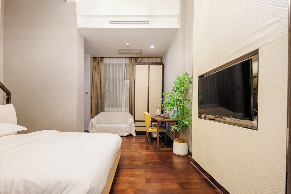 Luxury Twin Room