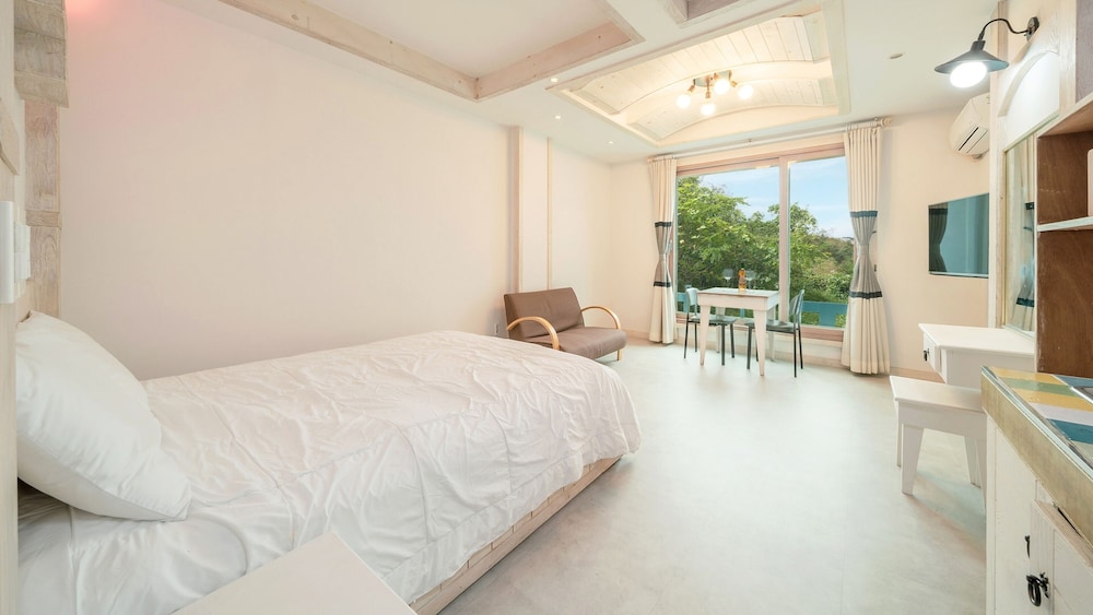Basic Room, 1 Bedroom (sora)