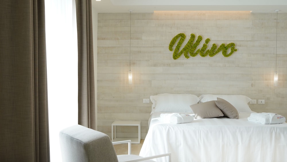 The 35 Exclusive Room - Photo 1