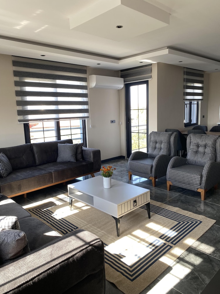 Apartment, Balcony, Garden View