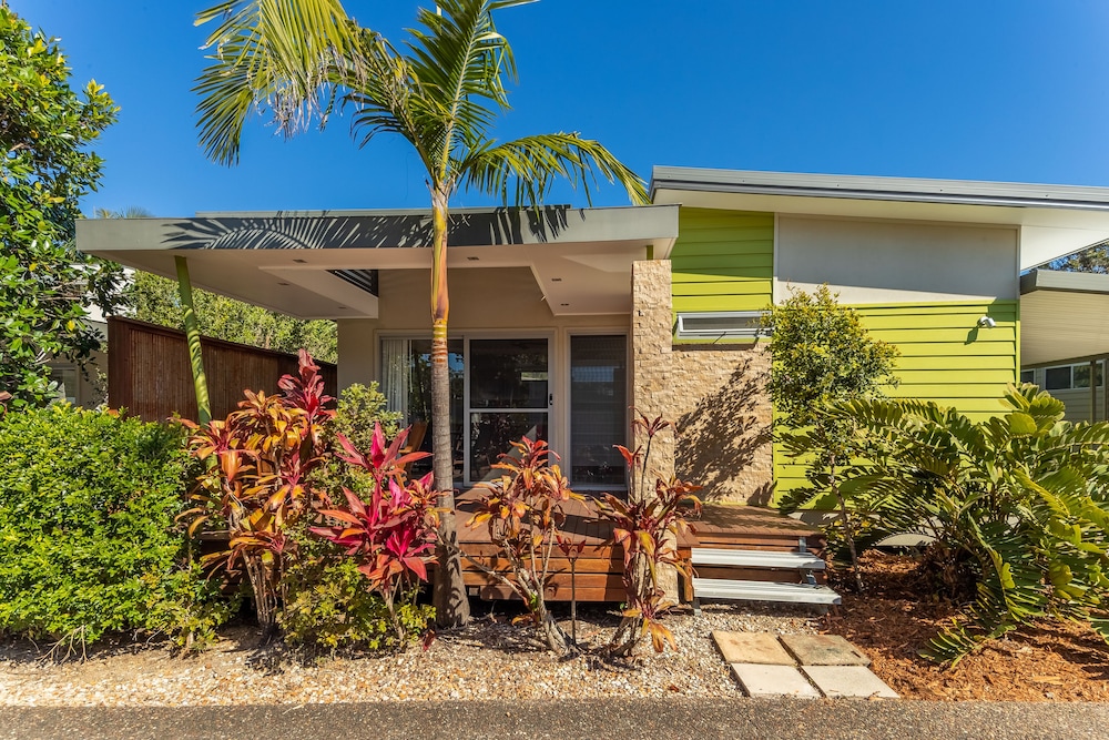 Coastal Family Villa photo 2