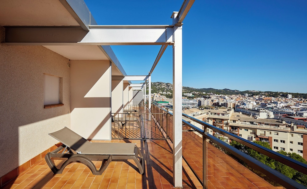 Superior Double Room Single Use, Balcony - Photo 4