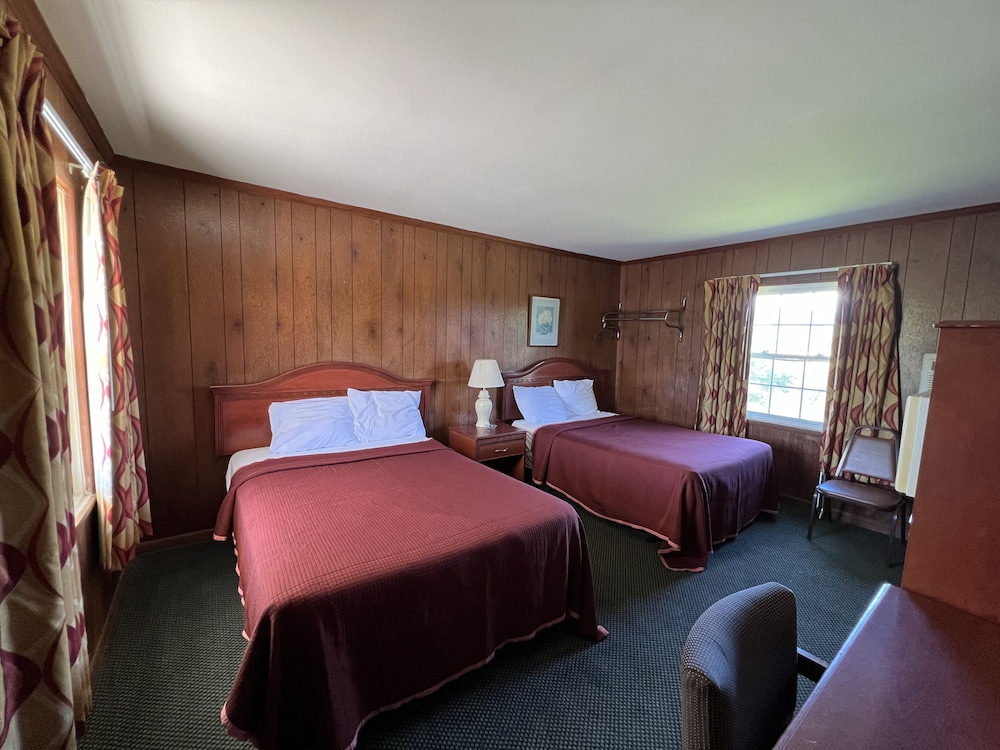 Standard Room, 2 Double Beds, Smoking photo 1