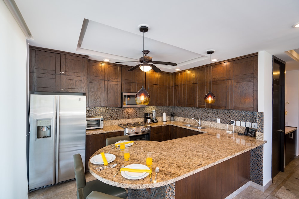 Luxury Suite, 1 Bedroom, Ocean View photo 3