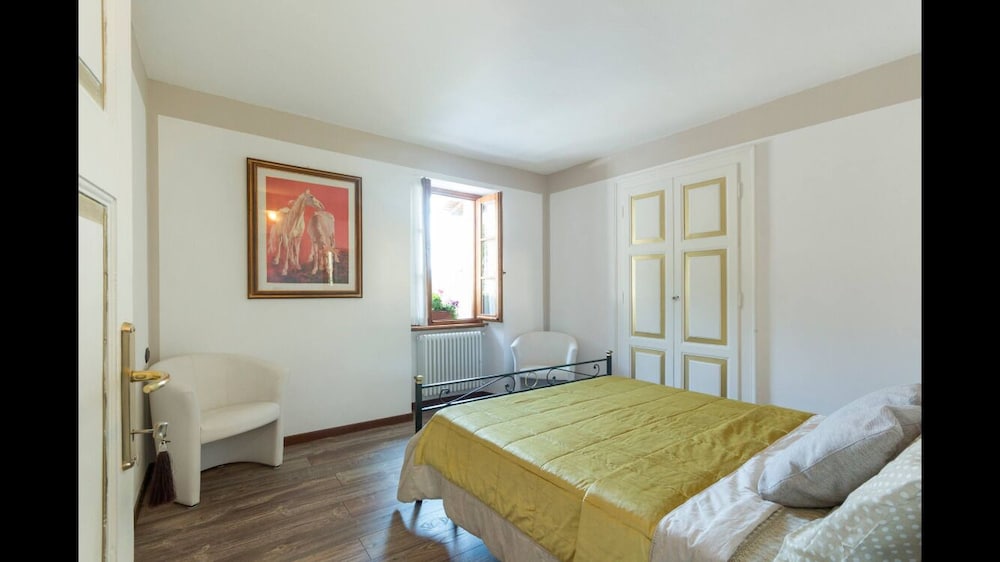 Deluxe Double Or Twin Room, Balcony, City View (Private External Bathroom) photo 1