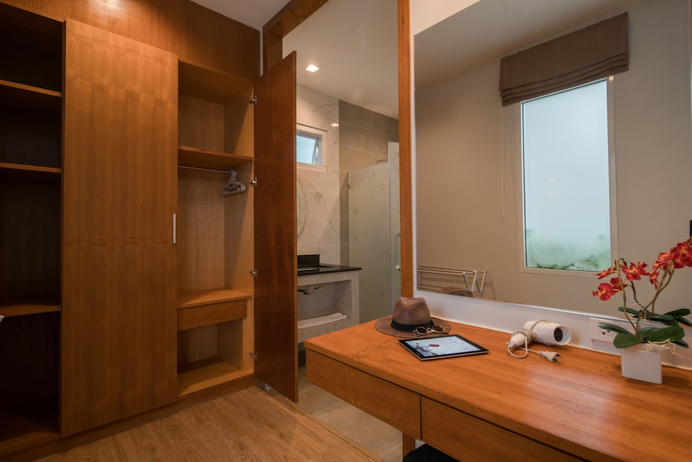 Four Bedrooms Pool Villa photo 2