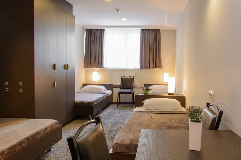 Quadruple Room photo 1