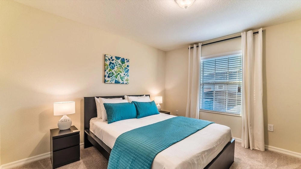 Spacious 4BR Home With Private Pool Near Disney, Billede 28