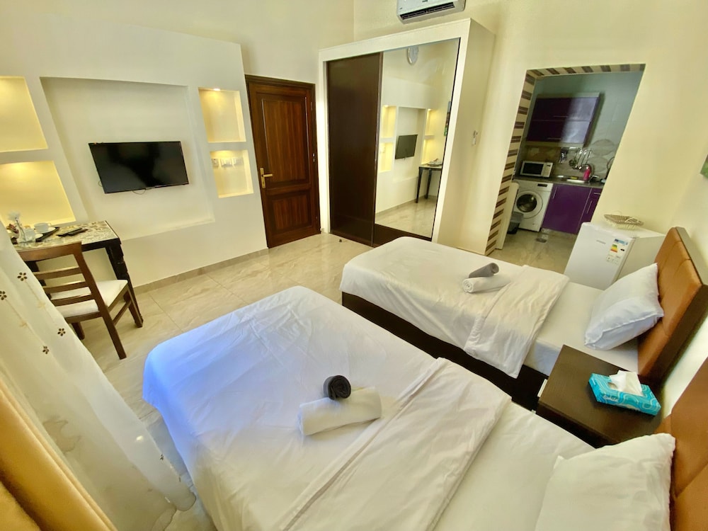 Comfort Studio, 2 Twin Beds, Non Smoking