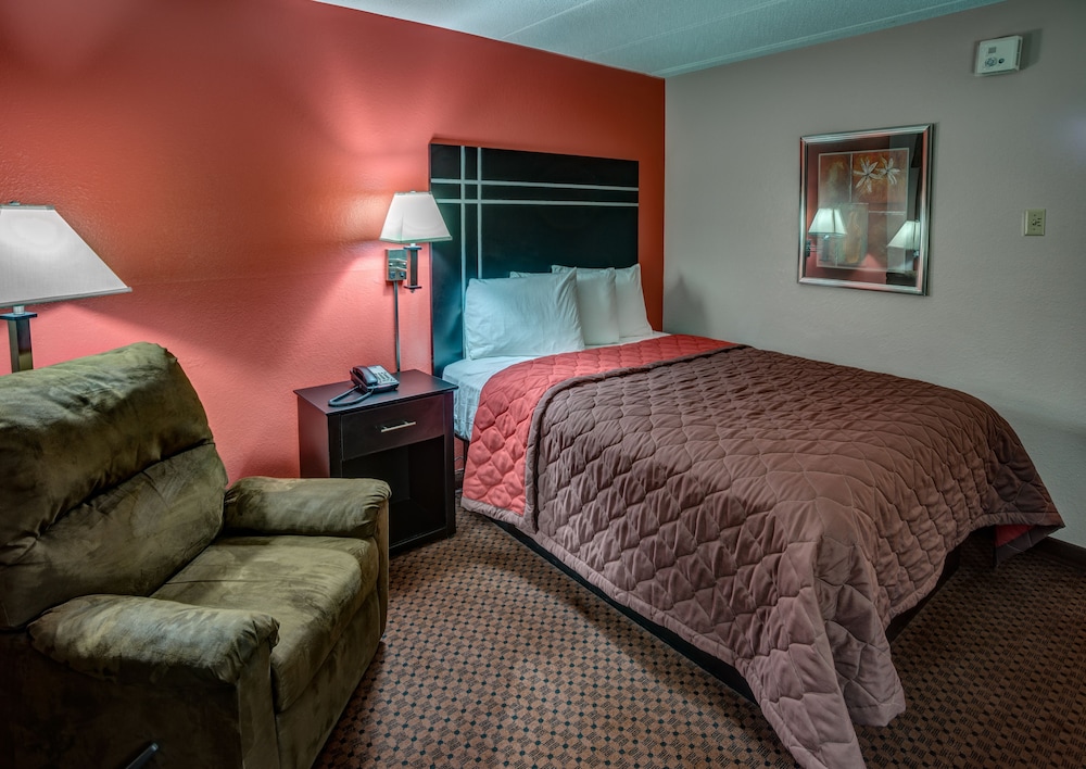 Premier Room, 1 Queen Bed, Non Smoking - Photo 1