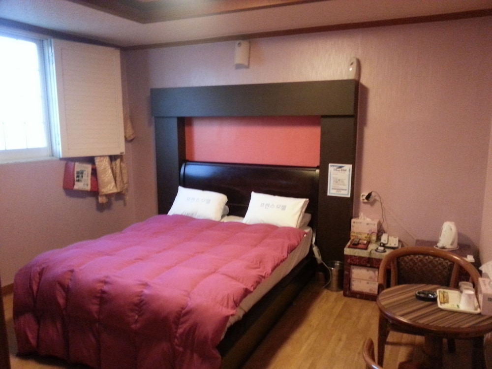 Deluxe Double Room photo 2