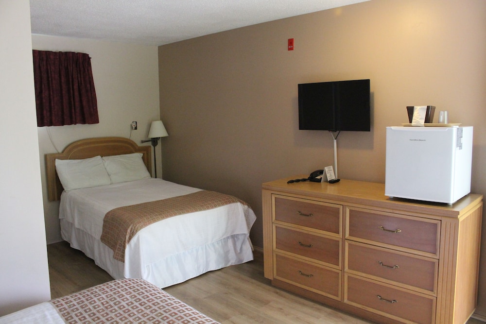 Standard Room (Tennis court section) photo 3