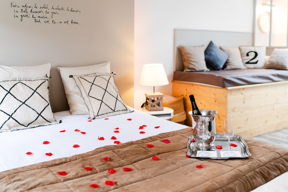 Deluxe Double Room, Garden View (LE GRENIER - 3ème Etage)