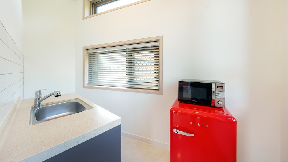 Basic Room, 1 Bedroom (Room 201) - Photo 3