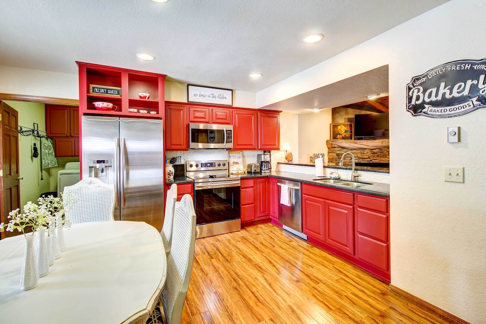 Apartment (3 Bedrooms) photo 2