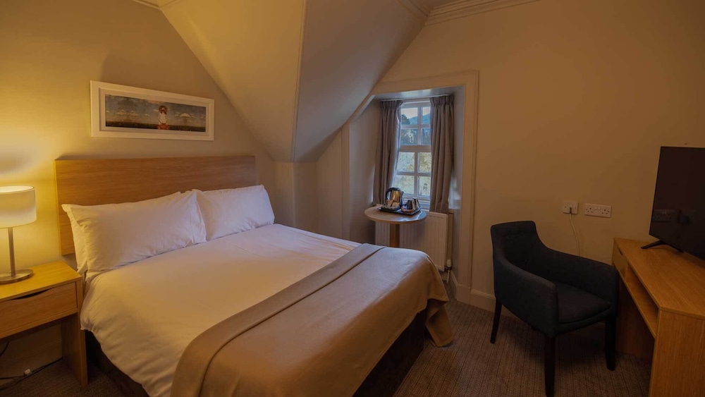 Basic Double Room photo 2