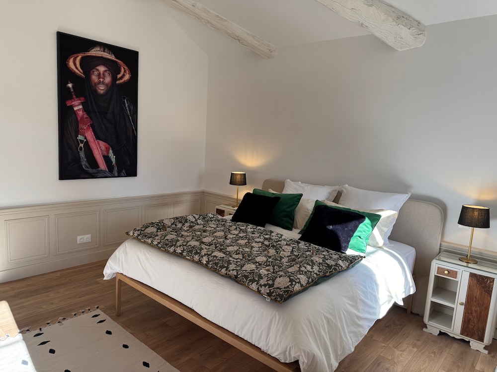 Deluxe Double Room, Garden View