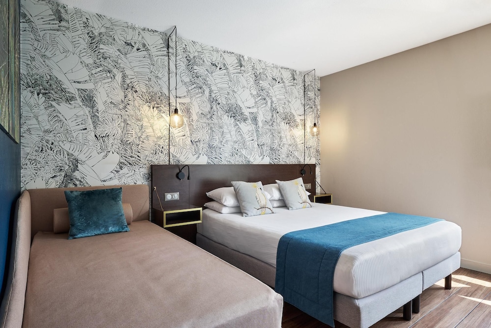 Standard Triple Room - Photo 3