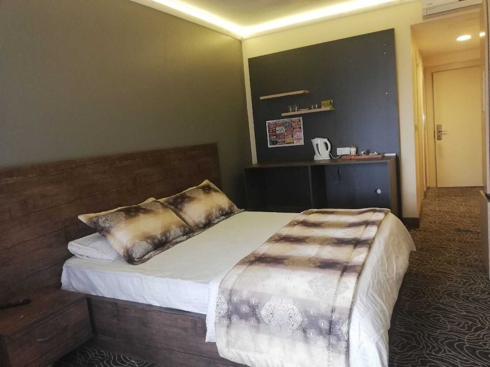 Business Apartment, City View photo 3