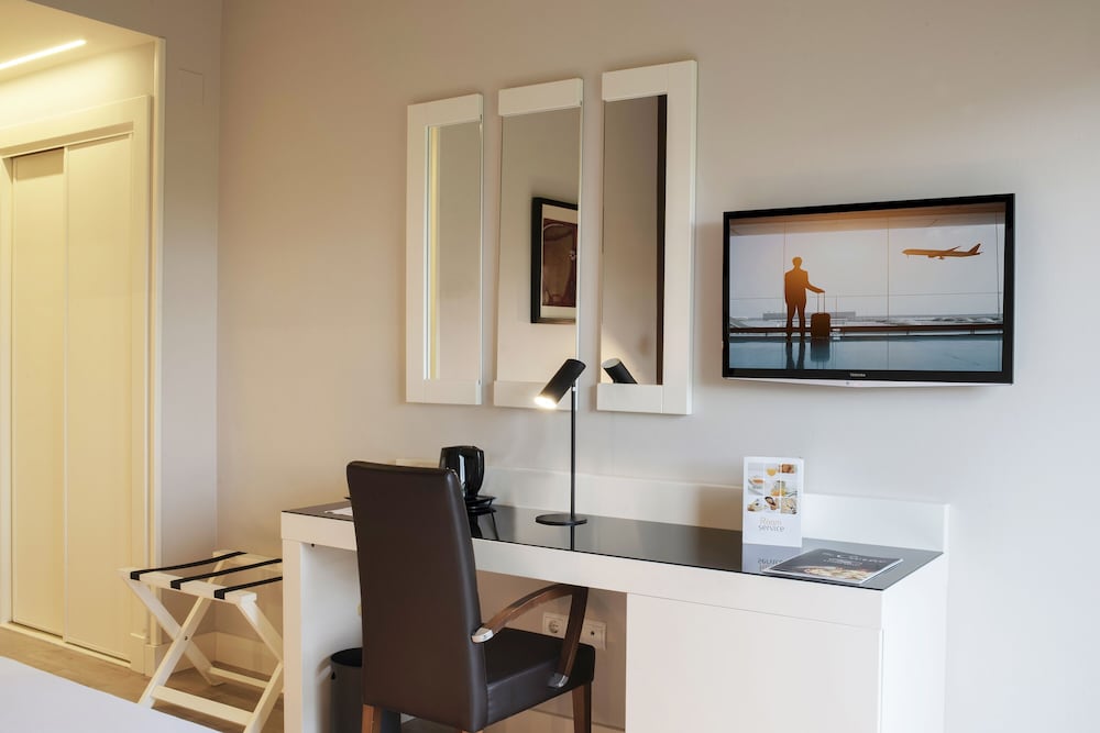 Standard Double or Twin Room - Photo 1