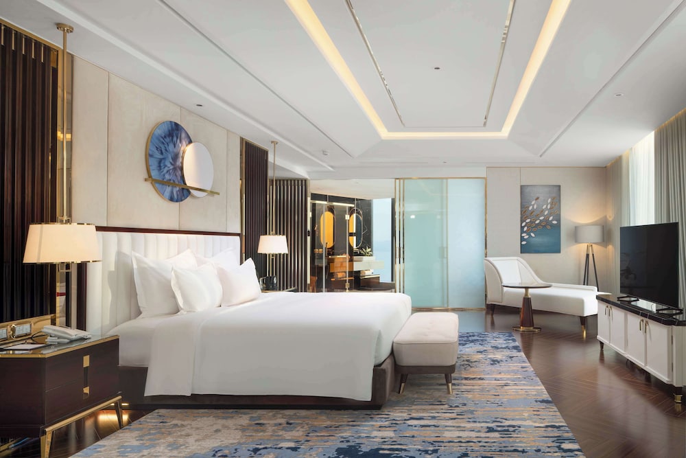 Suite, 1 Bedroom (Panoramic View) photo 2