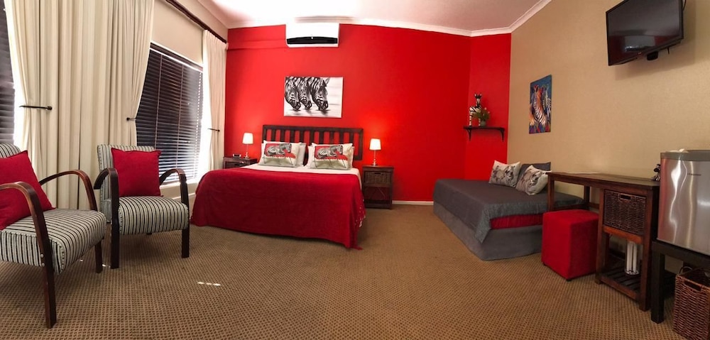 Family Room (Zebra Room)