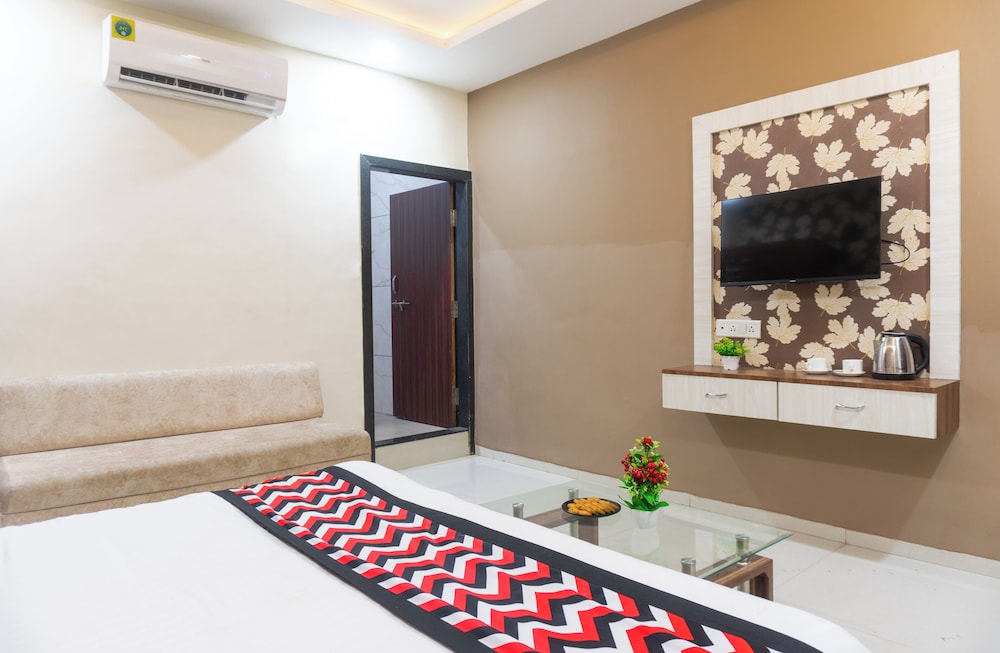 Superior Double or Twin Room photo 3
