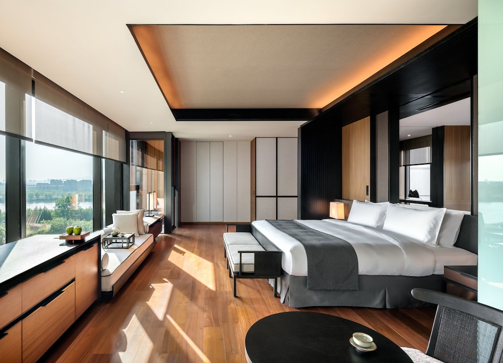 Deluxe Room with River View