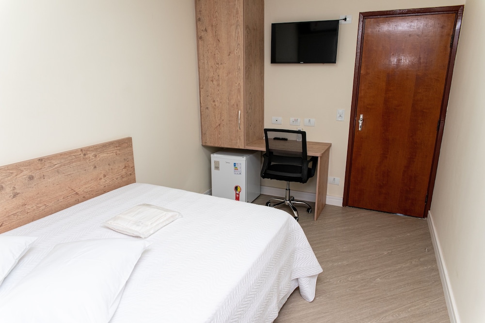 Executive Single Room, 1 Large Twin Bed photo 2