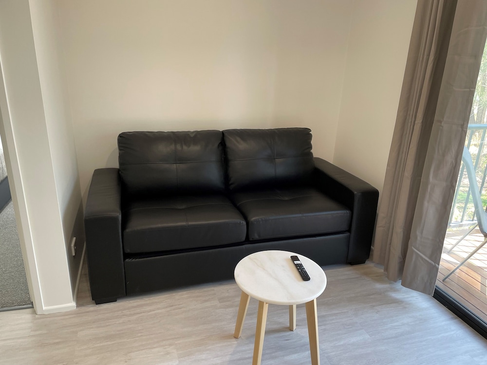 Deluxe Studio Lakeside - Photo 3