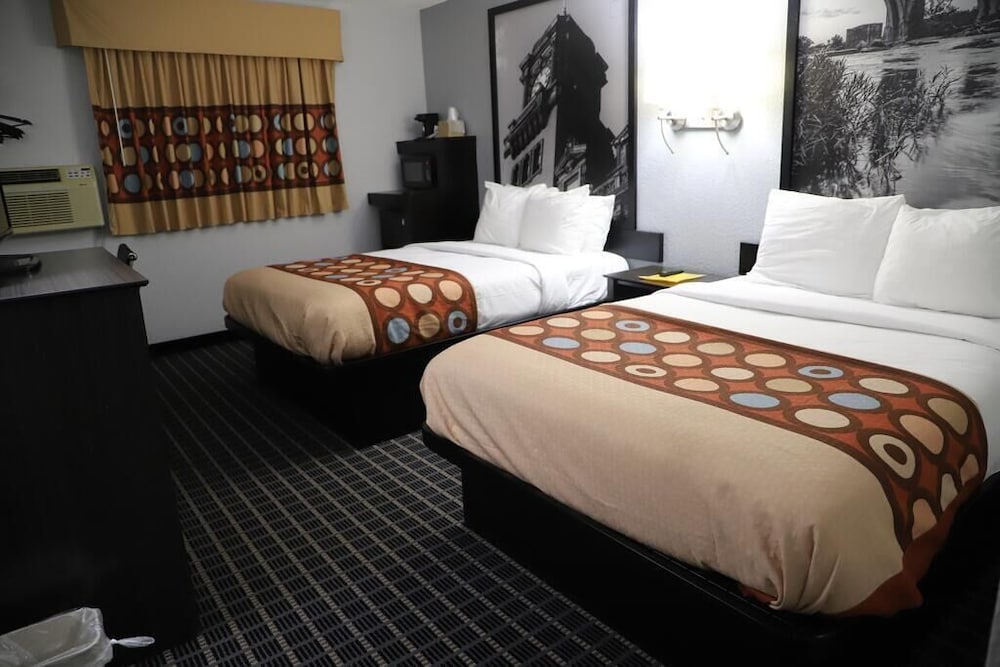 Double Room, 2 Double Beds - Photo 2