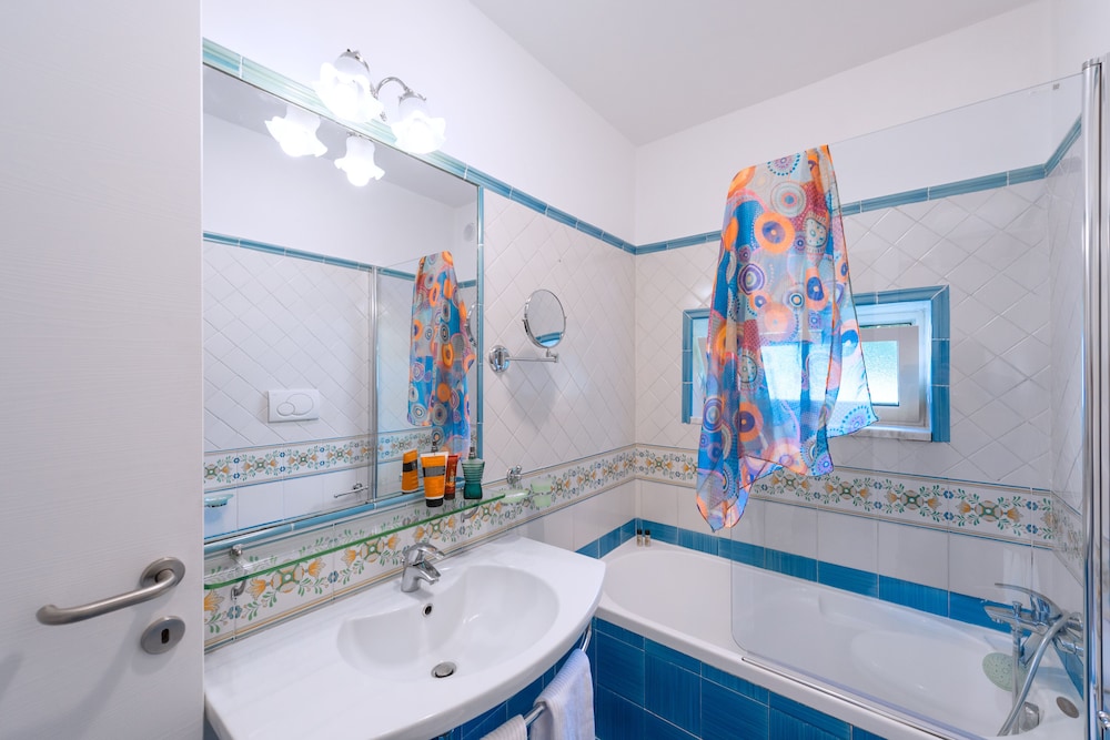 Junior Suite, idromassaggio in giardino Only Adults - Photo 6