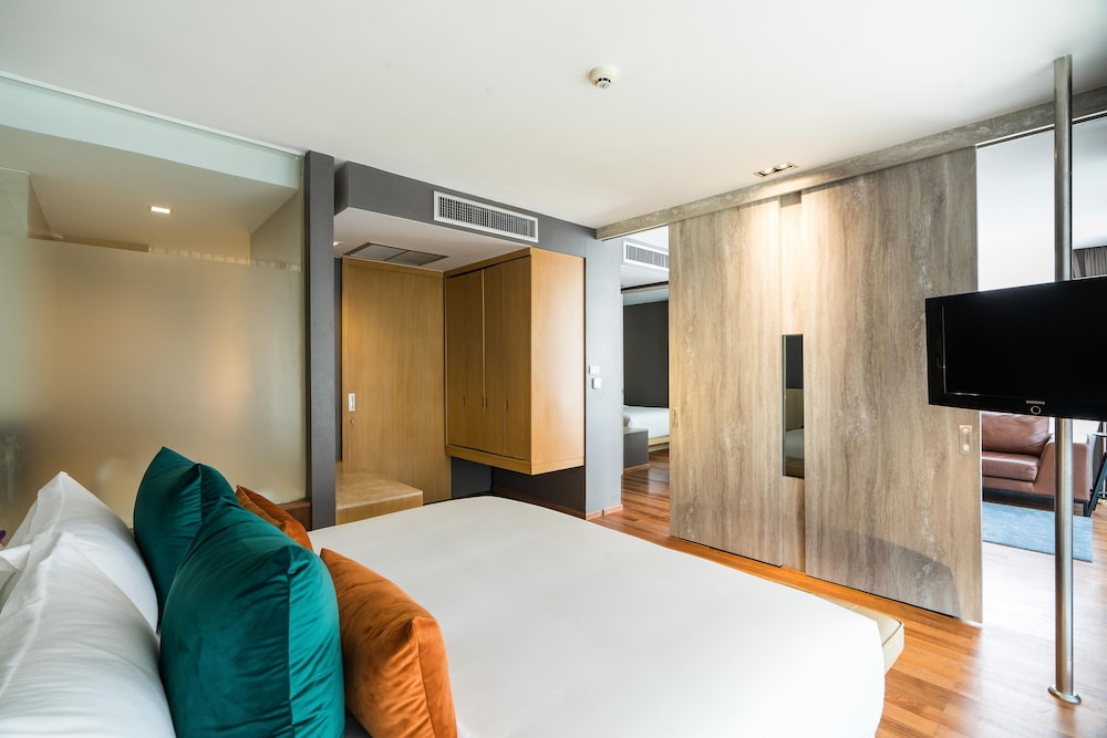Suite, 2 Bedrooms (Vista) - Photo 9