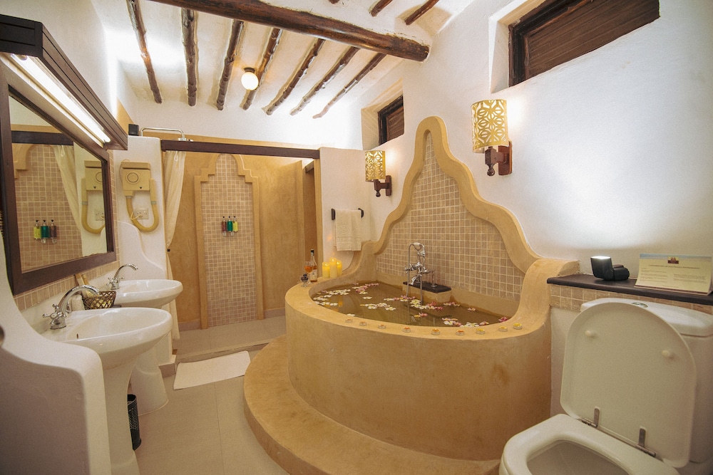 Junior Studio Suite, 1 Double Bed, Garden View