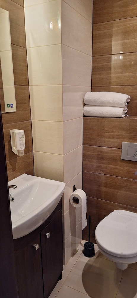 Comfort Double or Twin Room - Photo 6