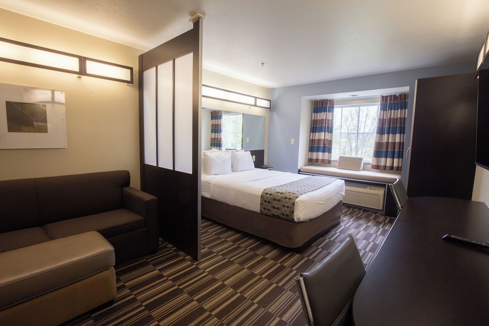 Suite, Accessible photo 3