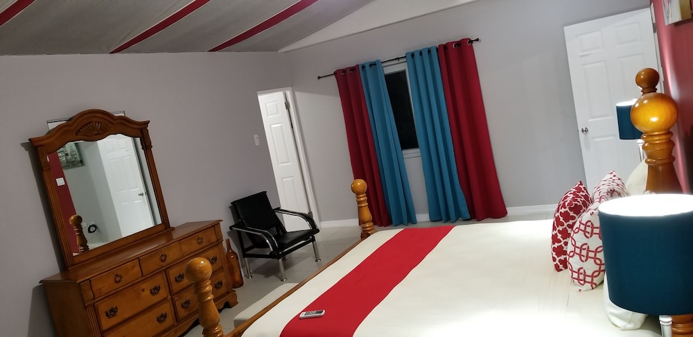 Executive Apartment, 1 Bedroom, Kitchen, Corner
