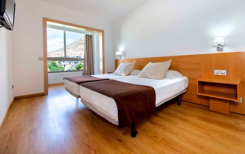 Premium con salón (3 adultos) - Photo 7