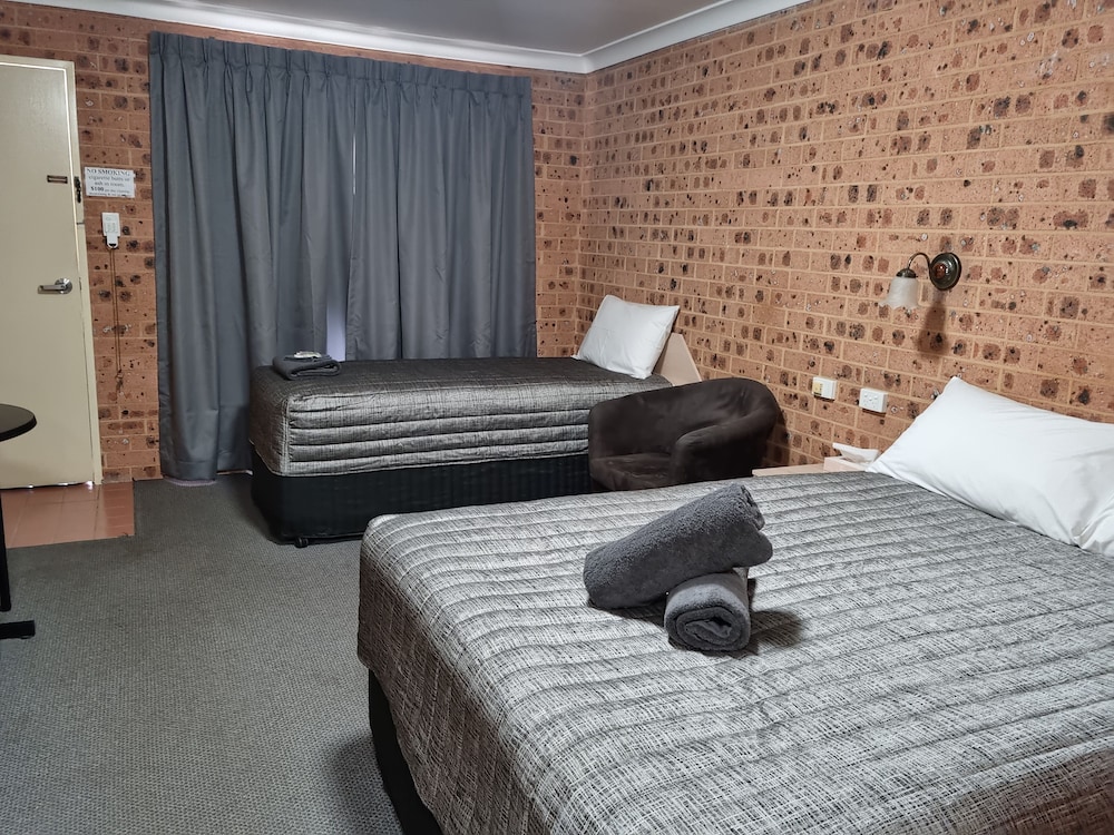 Deluxe Twin Room photo 2