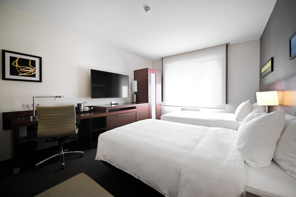 Standard Twin Room photo 3