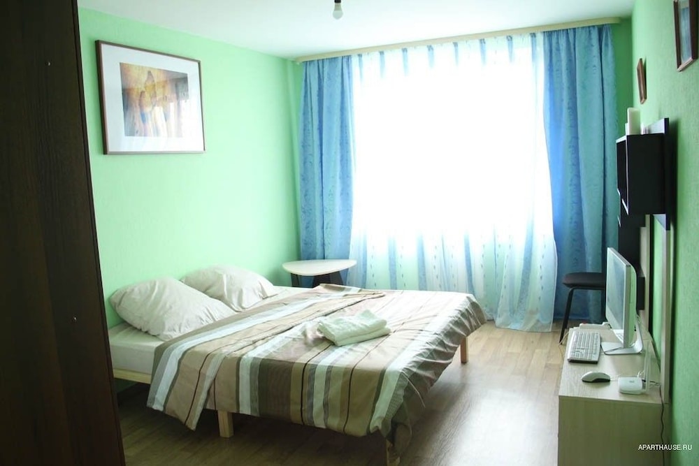 Comfort Condo, 1 Queen Bed with Sofa bed, Non Smoking photo 1