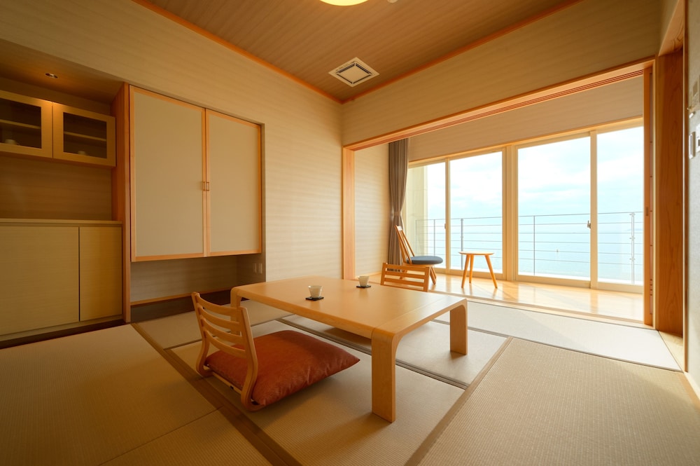 Room, Non Smoking, Ocean View photo 1