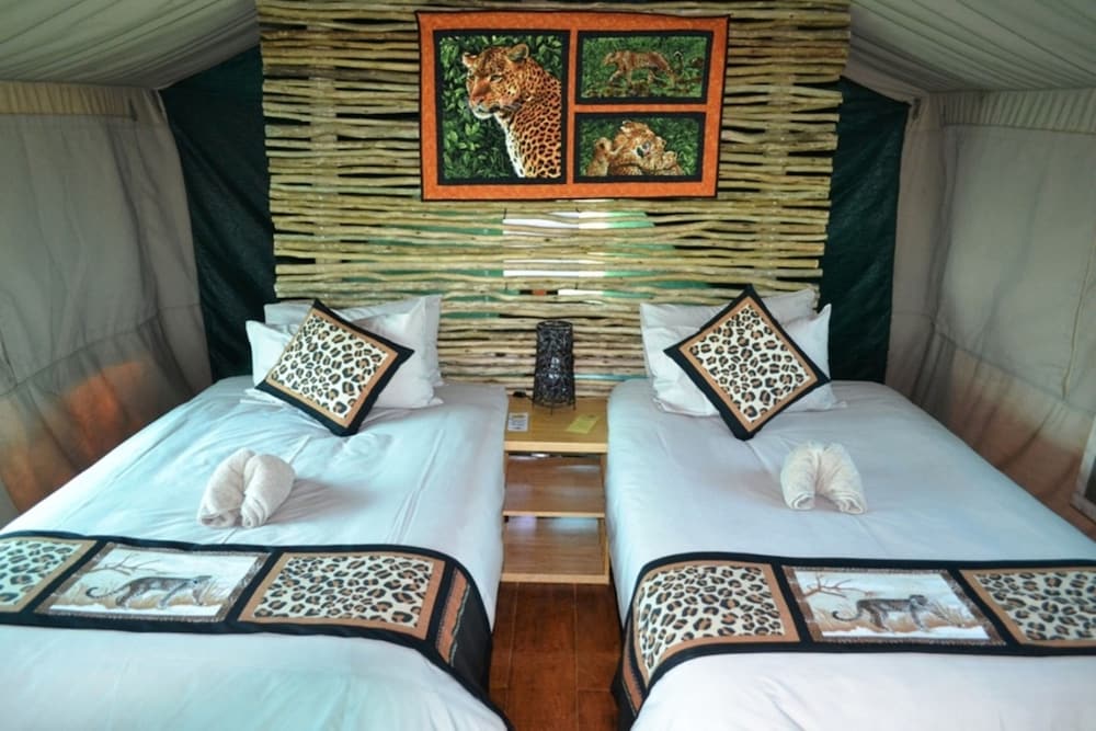 Family Tent, 1 Bedroom, River View photo 1